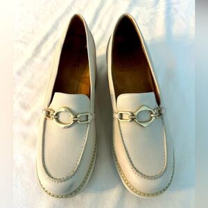 Naturalizer Cabaret Cream Size 8.5 Chunky Sole Y2K Academia Clueless Preppy